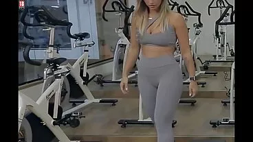 બ્રેઝર્સ: બસ્ટી વાયોલેટ માયર્સ ગેમ બીપી પીચર સેકસી વીડિયો પોર્નએચડી પર મોટા બ્લેક ડોંગ દ્વારા વિક્ષેપિત થઈ હતી