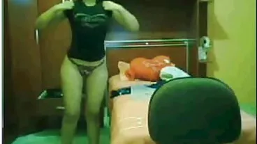 ગંદા નાના sluts ગર્દભ બીપી વીડિયો ગુજરાતી સેકસી સજા કરવા લાયક